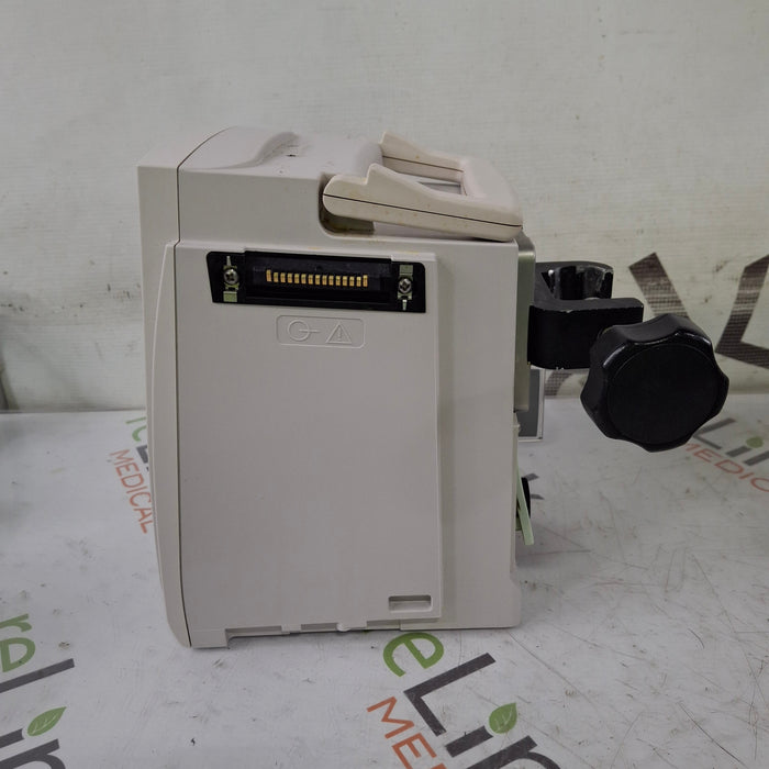 CareFusion Alaris 8015 Large Screen POC Infusion Pump