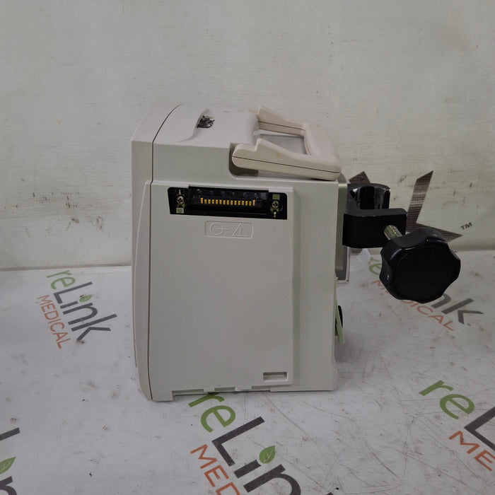 CareFusion Alaris 8015 Large Screen POC Infusion Pump