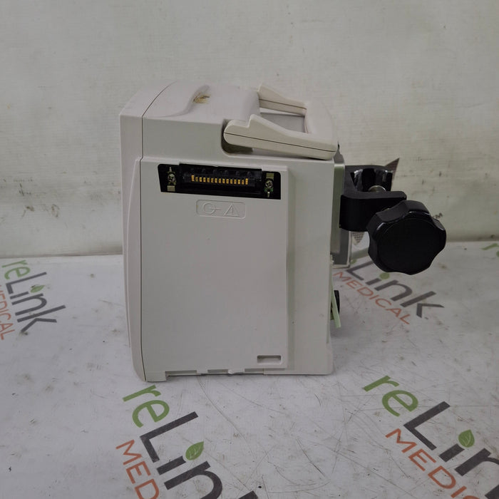 CareFusion Alaris 8015 Large Screen POC Infusion Pump