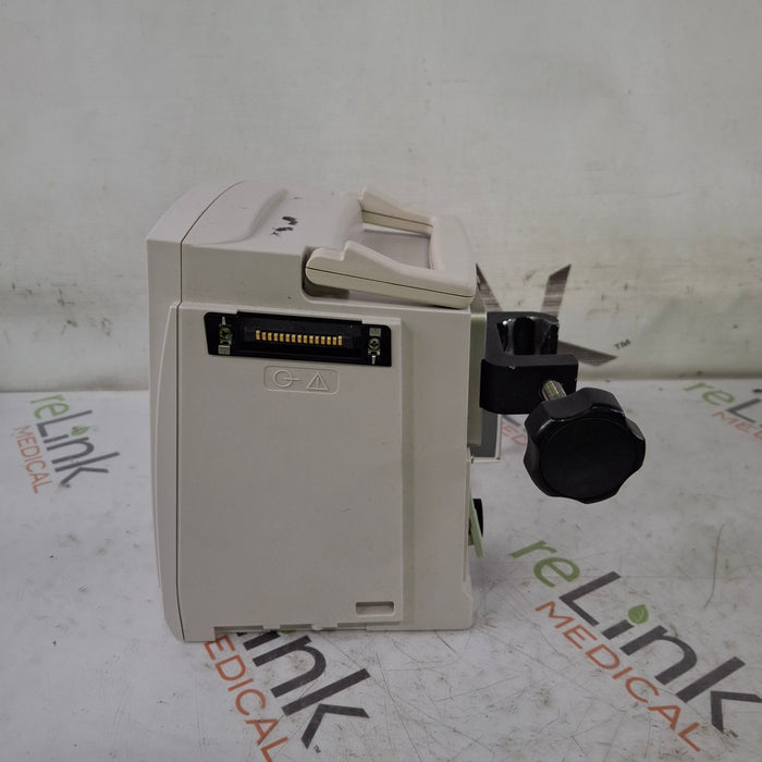 CareFusion Alaris 8015 Large Screen POC Infusion Pump