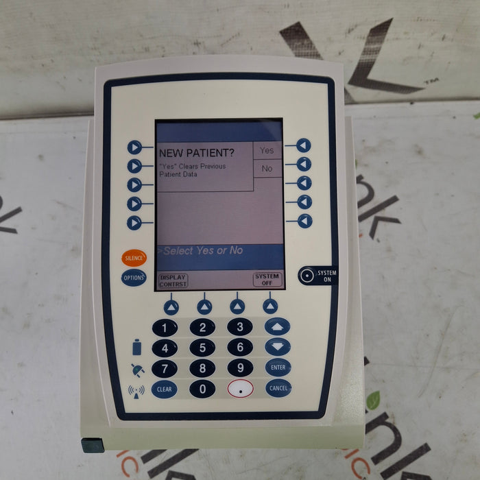 CareFusion Alaris 8015 Large Screen POC Infusion Pump