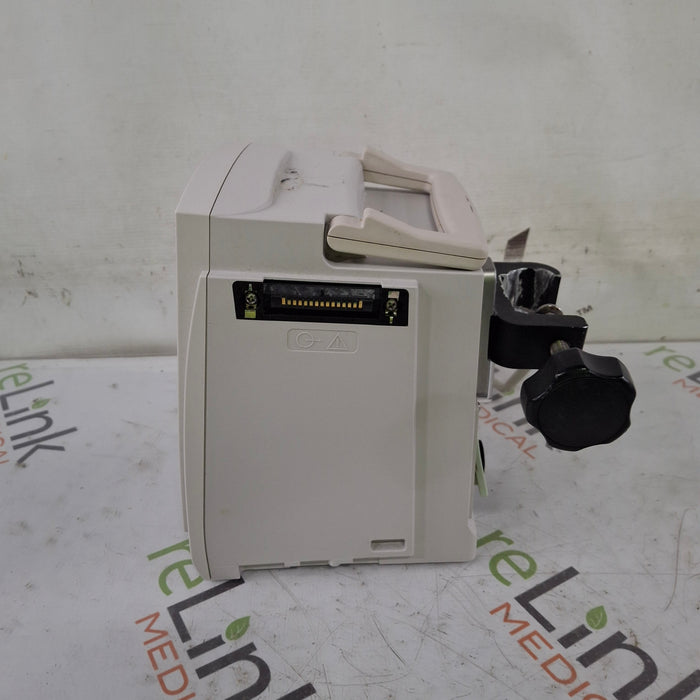 CareFusion Alaris 8015 Large Screen POC Infusion Pump