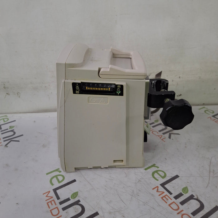 CareFusion Alaris 8015 Small Screen POC Infusion Pump