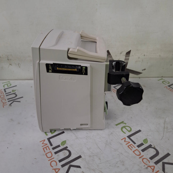 CareFusion CareFusion Alaris 8015 Small Screen POC Infusion Pump Infusion Pump reLink Medical