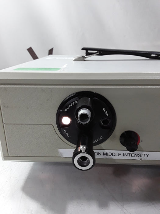 Luxtec Luxtec 9300XSP Light Source Surgical Equipment reLink Medical