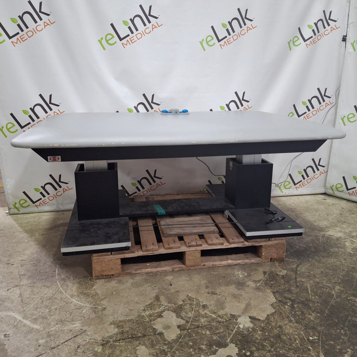 Hausmann Ind. 1440 Bariatric Dual Lift Powermatic Mat Platform