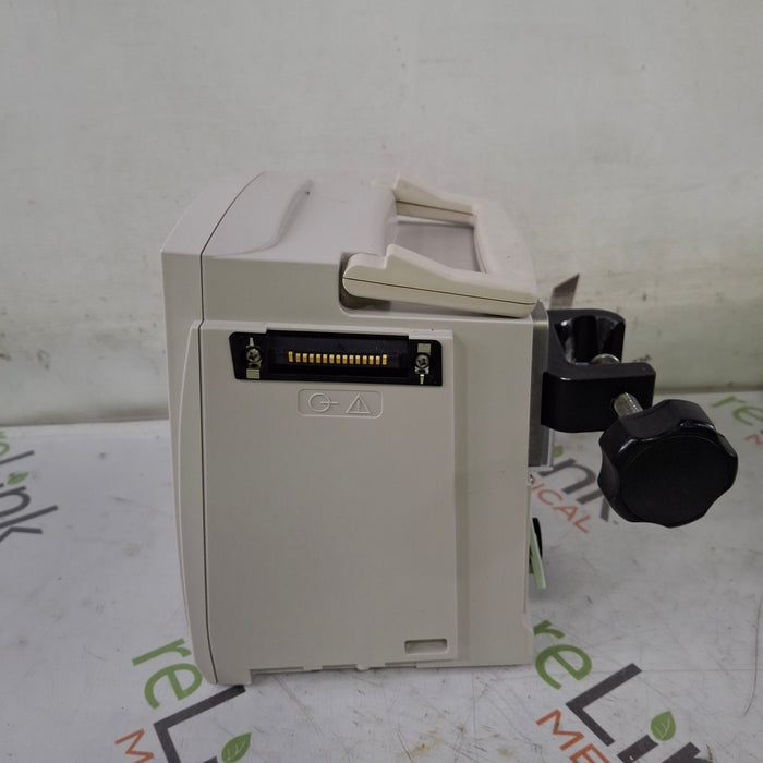 CareFusion Alaris 8015 Large Screen POC Infusion Pump