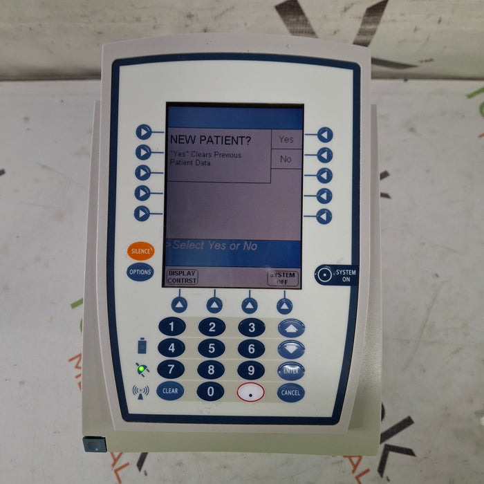 CareFusion Alaris 8015 Large Screen POC Infusion Pump
