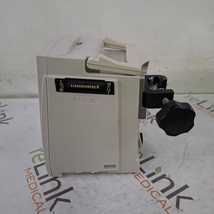 CareFusion Alaris 8015 Large Screen POC Infusion Pump