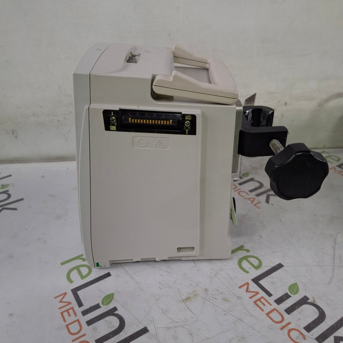 CareFusion Alaris 8015 Large Screen POC Infusion Pump