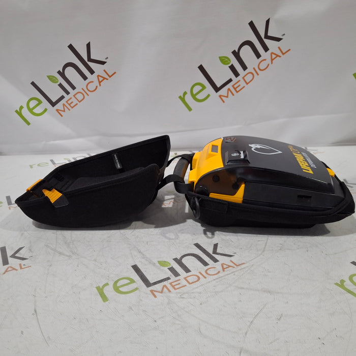 Medtronic Medtronic LifePak CR Plus Defibrillator Defibrillators reLink Medical