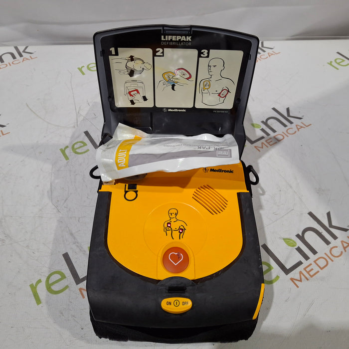 Medtronic Medtronic LifePak CR Plus Defibrillator Defibrillators reLink Medical