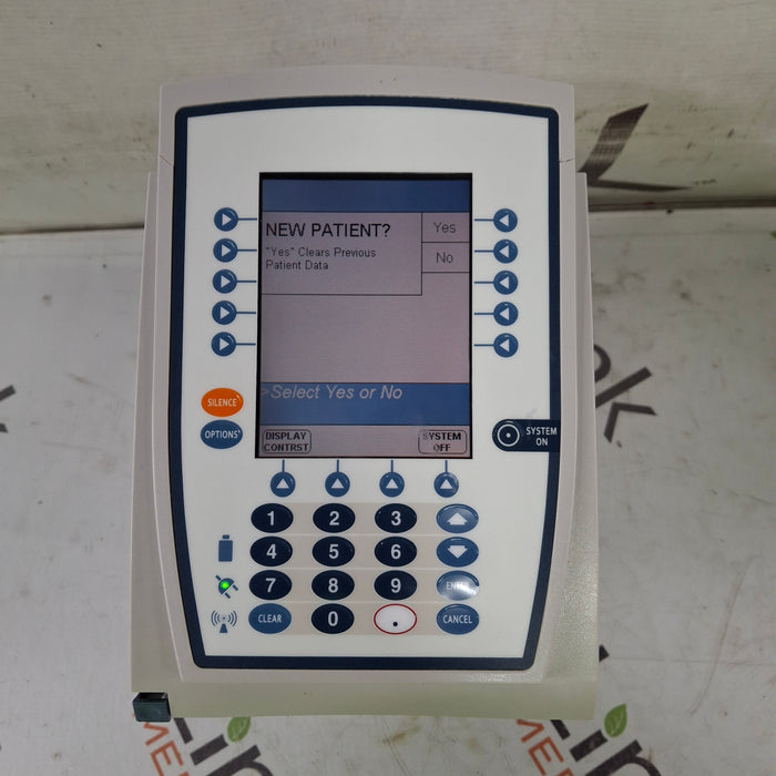 CareFusion Alaris 8015 Large Screen POC Infusion Pump