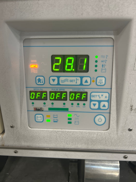 Airborne PulseOx Voyager Transport Incubator