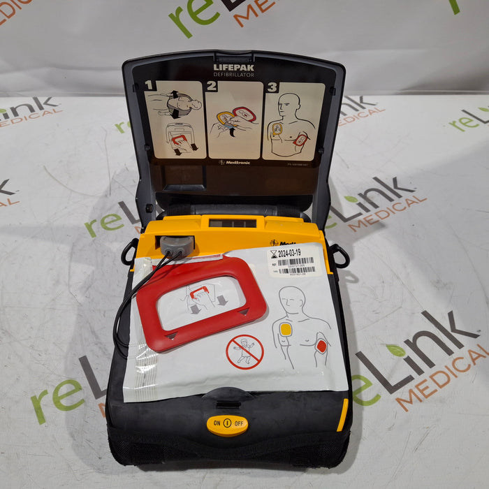 Medtronic Medtronic LifePak CR Plus Defibrillator Defibrillators reLink Medical