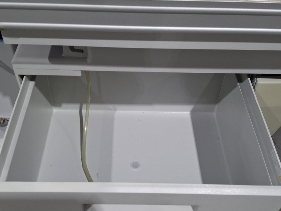 Hill-Rom 82VHA-1 Resuscitaire Radiant Infant Warmer