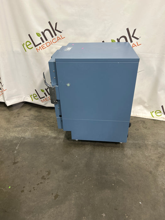 Helmer Inc iLR104-ADA Laboratory Refrigerator