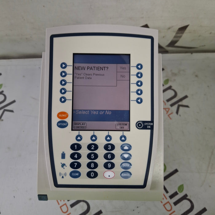 CareFusion CareFusion Alaris 8015 Small Screen POC Infusion Pump Infusion Pump reLink Medical