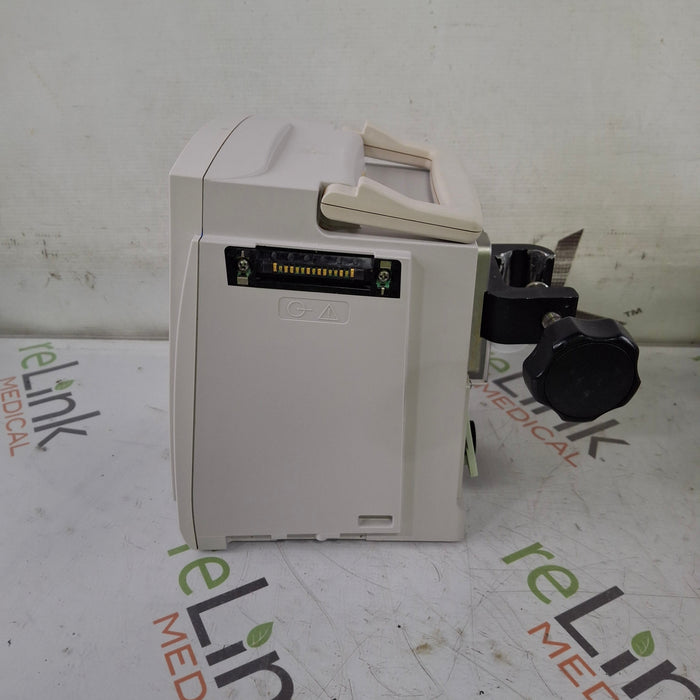 CareFusion CareFusion Alaris 8015 Small Screen POC Infusion Pump Infusion Pump reLink Medical