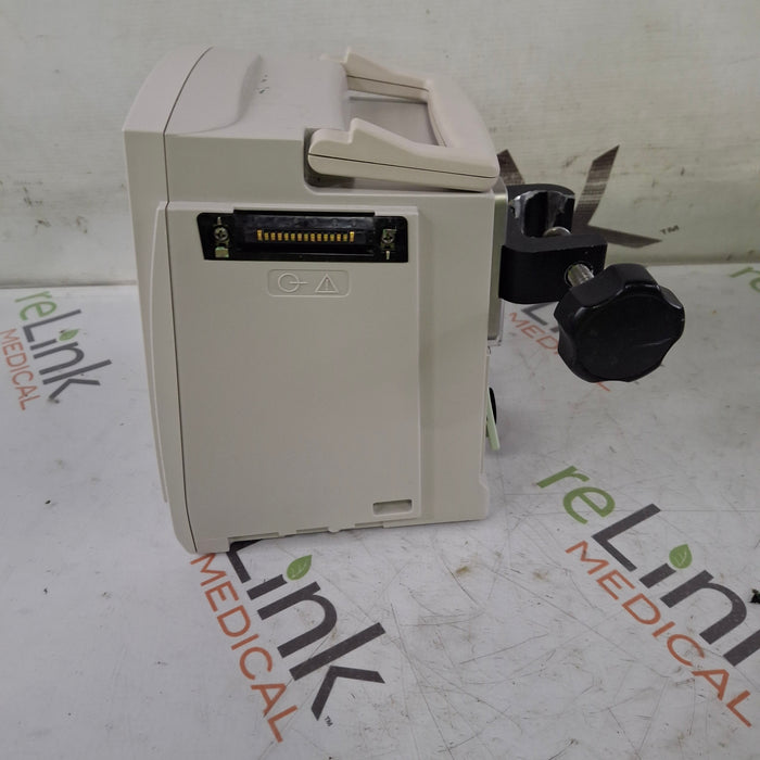 CareFusion CareFusion Alaris 8015 Small Screen POC Infusion Pump Infusion Pump reLink Medical