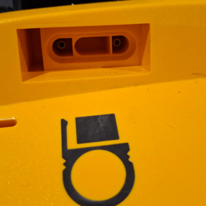 Medtronic Medtronic LifePak CR Plus Defibrillator Defibrillators reLink Medical