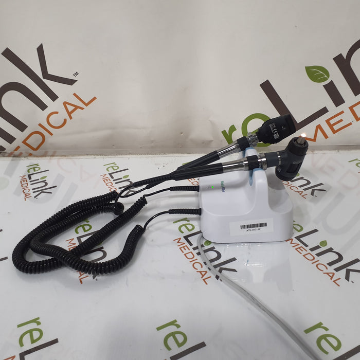 Welch Allyn 777 w/Heads Ophthalmoscope/Otoscope Wall Transformer