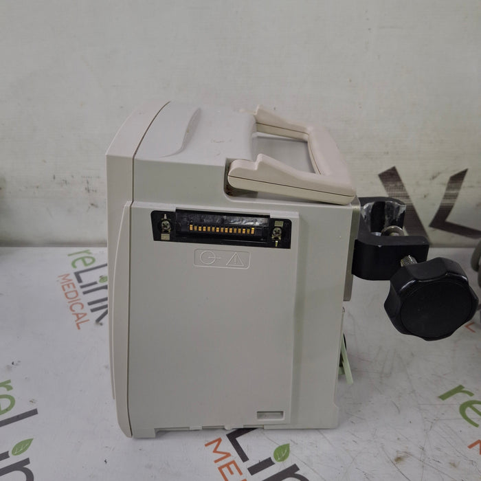 CareFusion CareFusion Alaris 8015 Small Screen POC Infusion Pump Infusion Pump reLink Medical