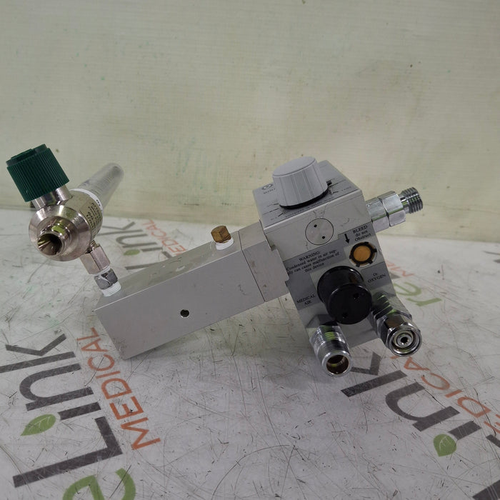 Viasys Healthcare Bird 03800A Air-Oxygen Blender