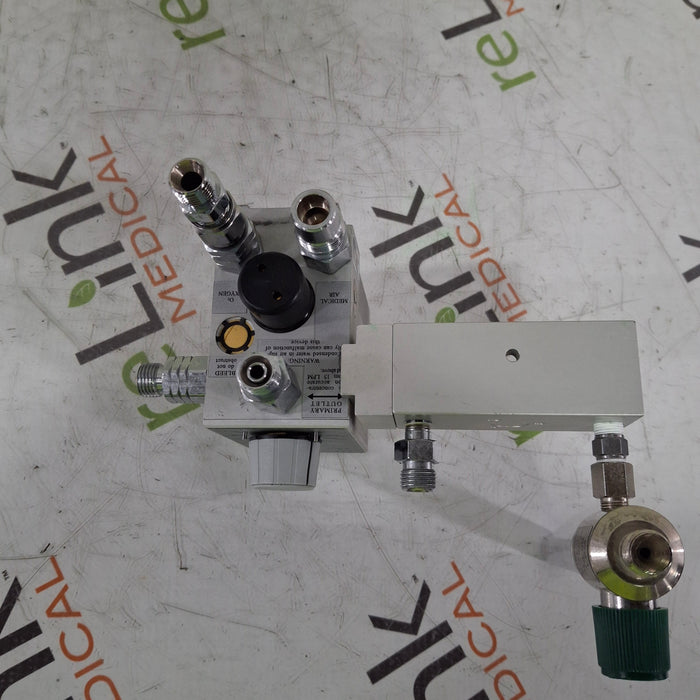 Viasys Healthcare Viasys Healthcare Bird 03800A Air-Oxygen Blender Respiratory reLink Medical