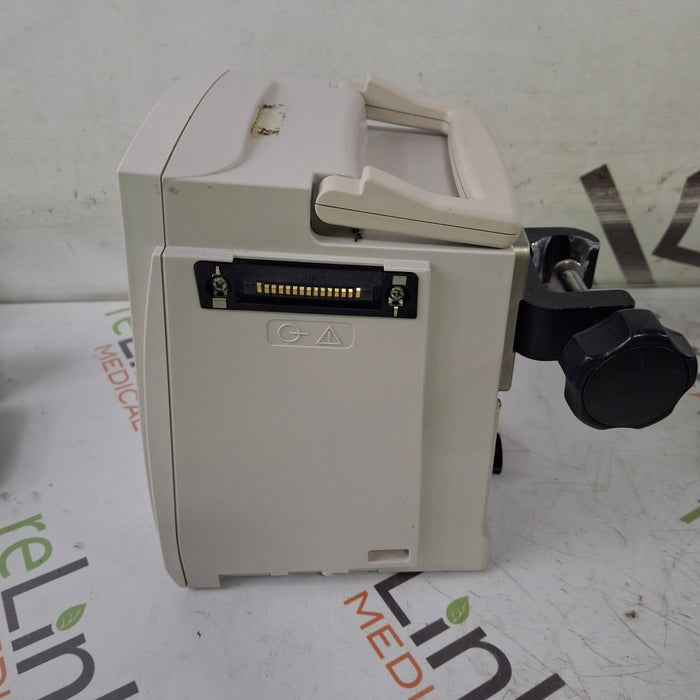 CareFusion Alaris 8015 Small Screen POC Infusion Pump