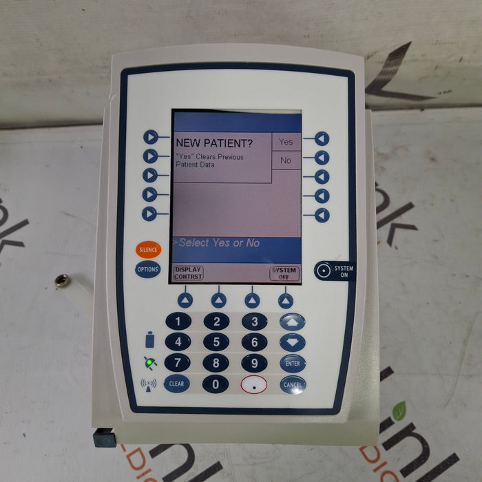 CareFusion CareFusion Alaris 8015 Small Screen POC Infusion Pump Infusion Pump reLink Medical