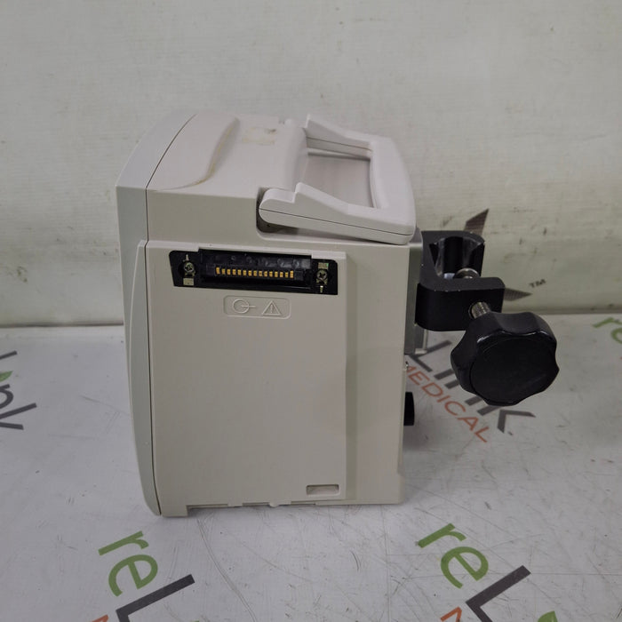 CareFusion CareFusion Alaris 8015 Small Screen POC Infusion Pump Infusion Pump reLink Medical