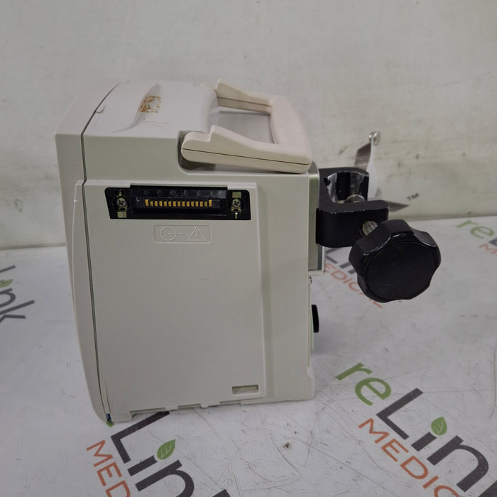 CareFusion CareFusion Alaris 8015 Small Screen POC Infusion Pump Infusion Pump reLink Medical