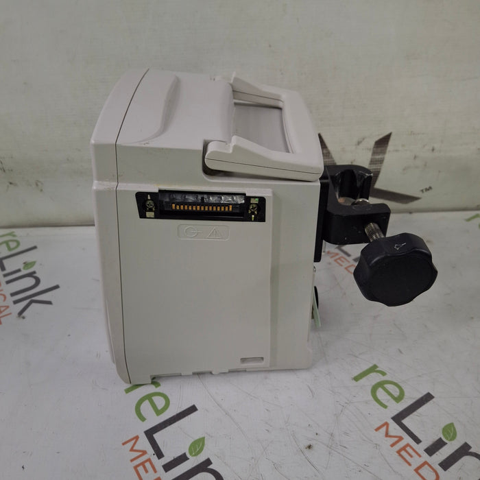 CareFusion Alaris 8015 Large Screen POC Infusion Pump