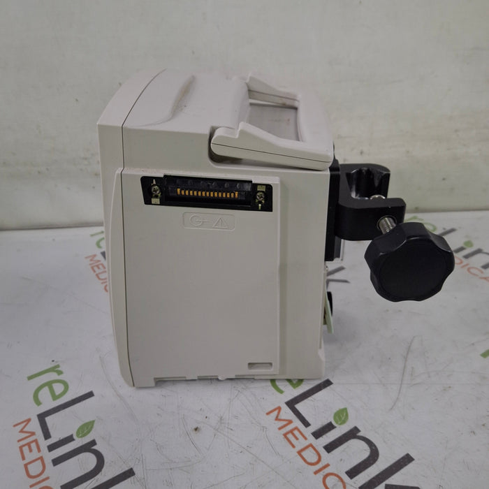CareFusion CareFusion Alaris 8015 Small Screen POC Infusion Pump Infusion Pump reLink Medical
