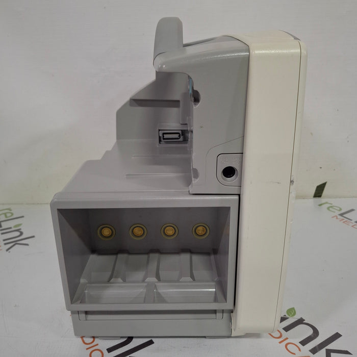 Philips IntelliVue MP50 Patient Monitor