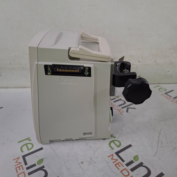 CareFusion Alaris 8015 Small Screen POC Infusion Pump