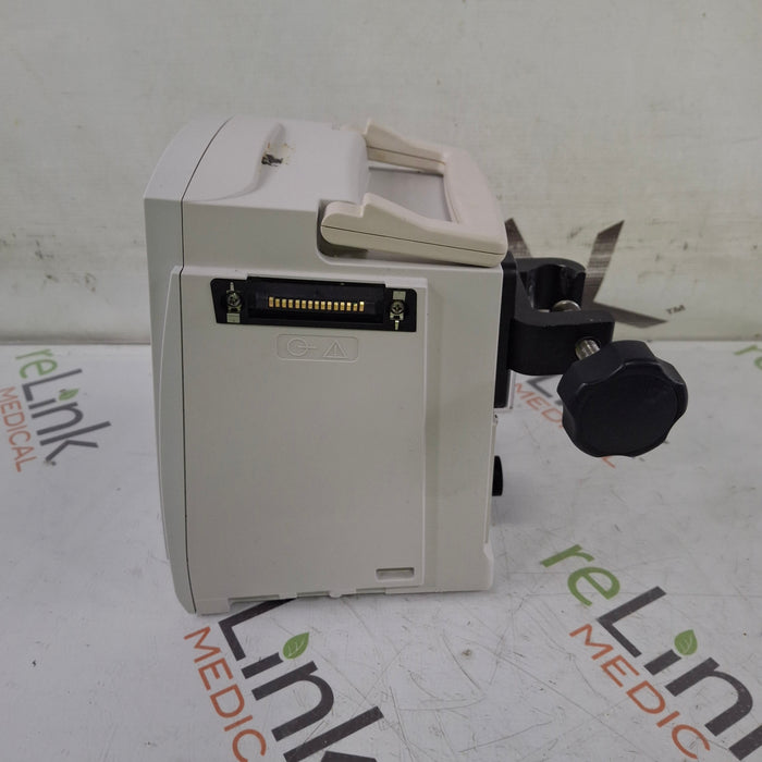 CareFusion CareFusion Alaris 8015 Small Screen POC Infusion Pump Infusion Pump reLink Medical