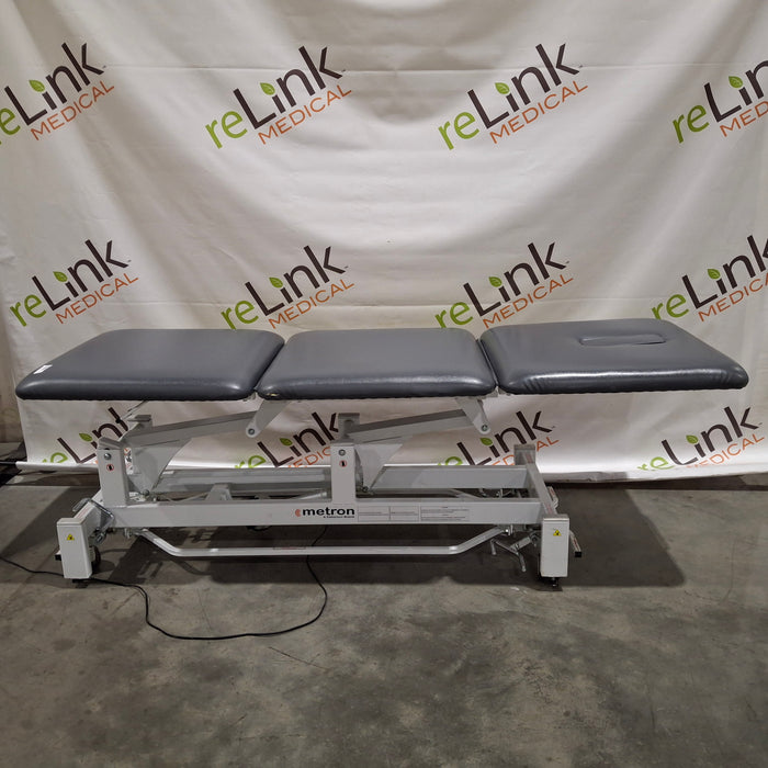 Metron Medical Elite 3 Section Treatment Table