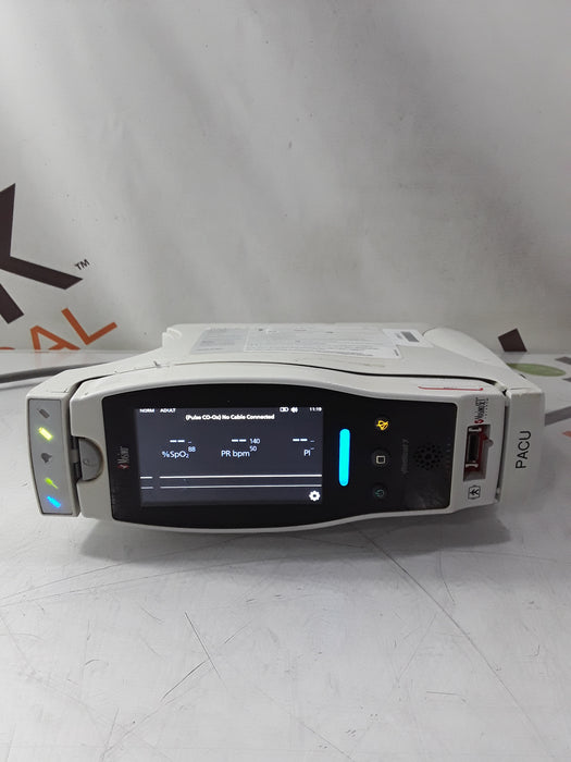 Masimo Radical 7 Pulse Oximeter w/ Base