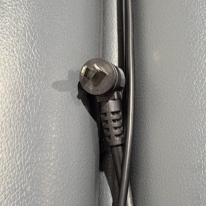 Metron Medical Elite 3 Section Treatment Table