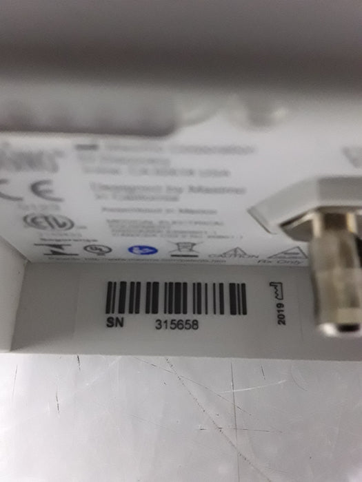 Masimo Radical 7 Pulse Oximeter w/ Base