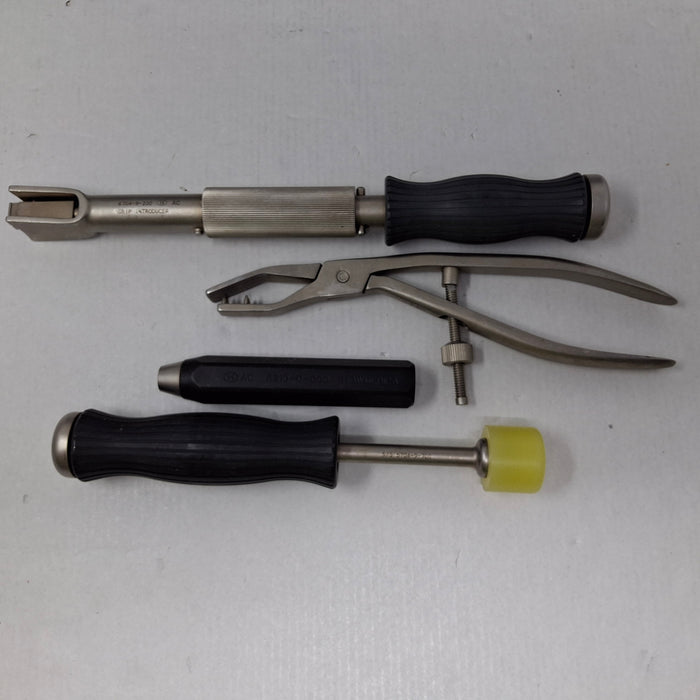 Howmedica Osteonics Corp. Howmedica Osteonics Corp. 6704-9-900 Dall-Miles Cable Grip System Surgical Instruments reLink Medical