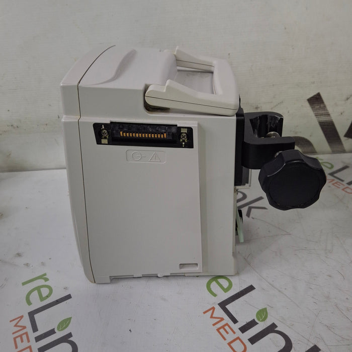 CareFusion Alaris 8015 Large Screen POC Infusion Pump