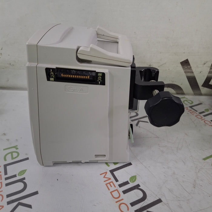 CareFusion Alaris 8015 Large Screen POC Infusion Pump