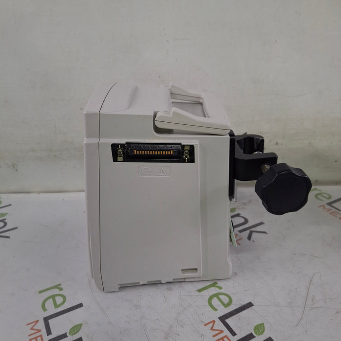 CareFusion Alaris 8015 Large Screen POC Infusion Pump