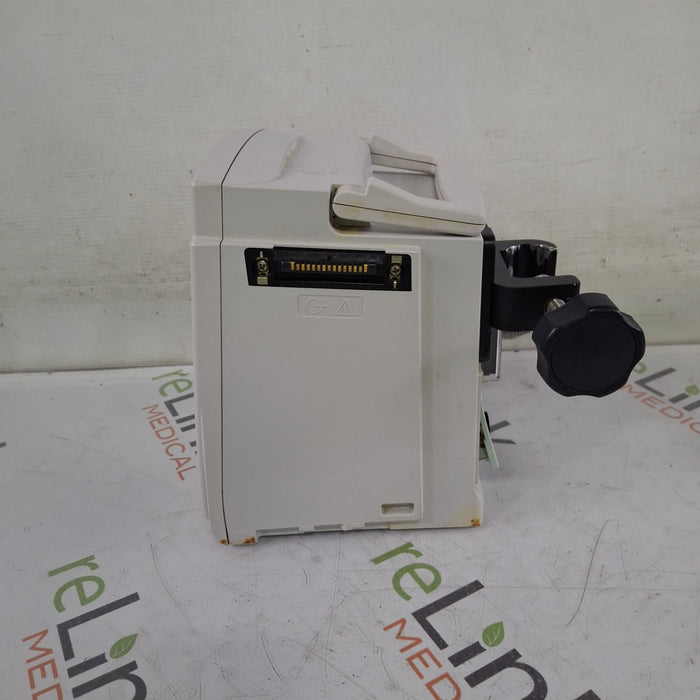 CareFusion Alaris 8015 Large Screen POC Infusion Pump