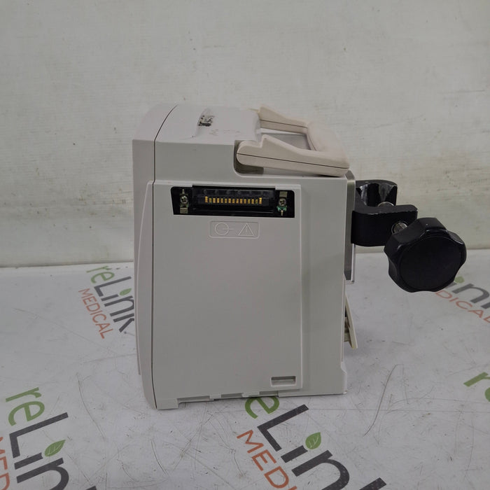 CareFusion Alaris 8015 Small Screen POC Infusion Pump