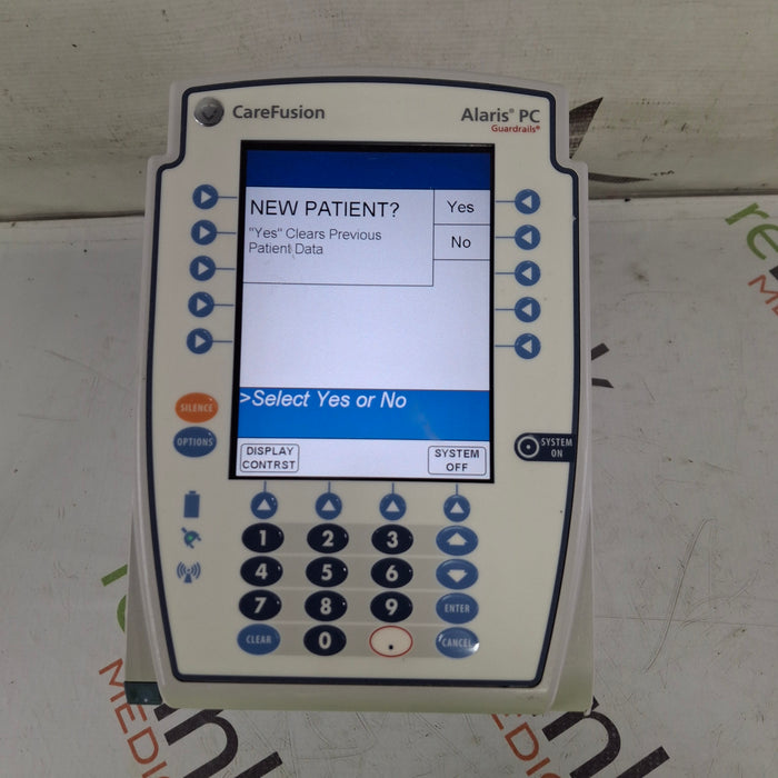 CareFusion Alaris 8015 Large Screen POC Infusion Pump