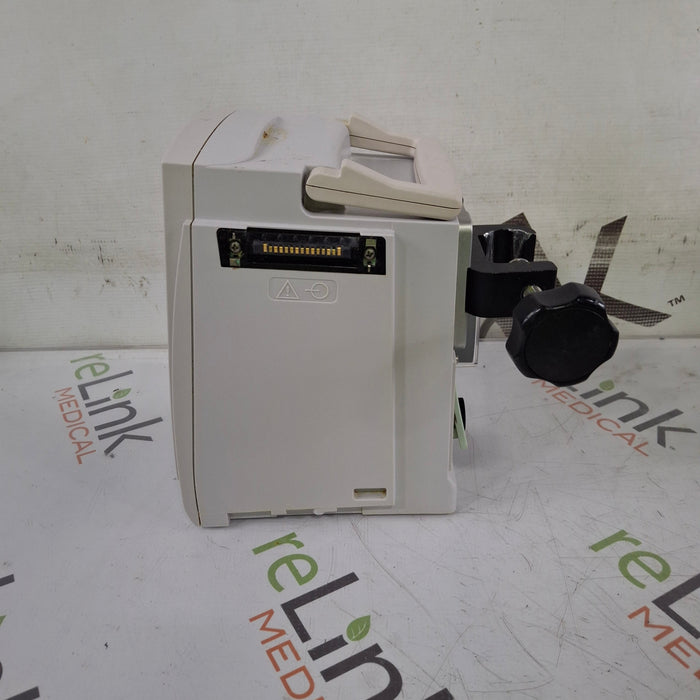 CareFusion CareFusion Alaris 8015 Small Screen POC Infusion Pump Infusion Pump reLink Medical